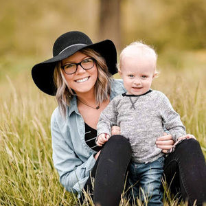 Meet your Posher, Ivy